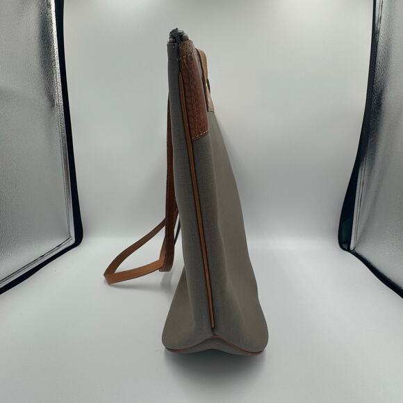 Christian Dior Vintage Tote Bag – Classic & Timeless - Picture 4 of 16